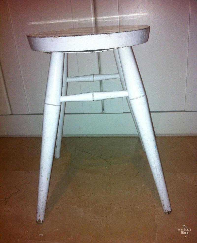 Compass Stool | Sweethings.net