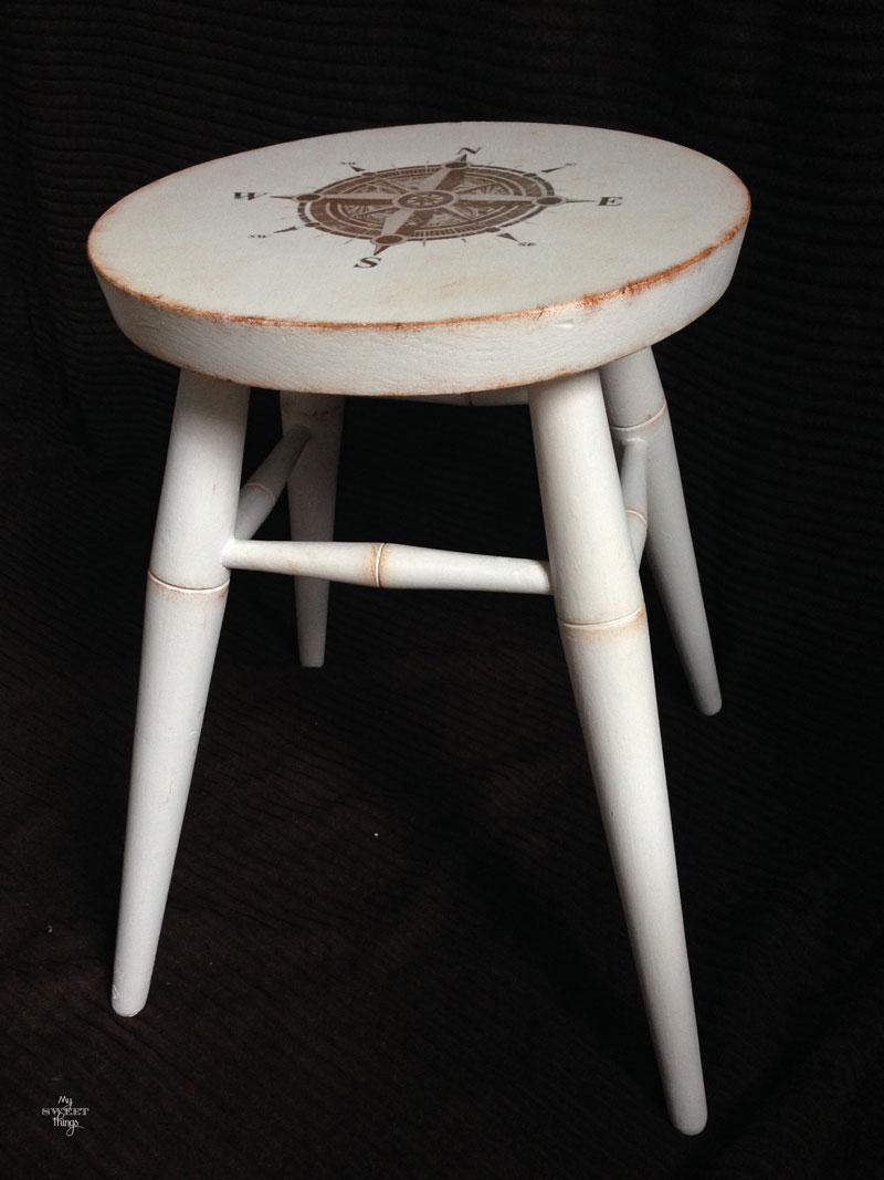 Compass Stool | Sweethings.net