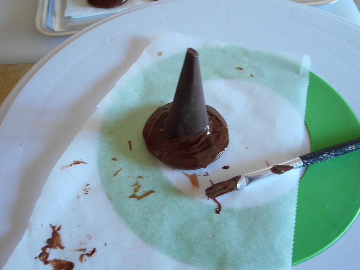 Gorros bruja chocolate