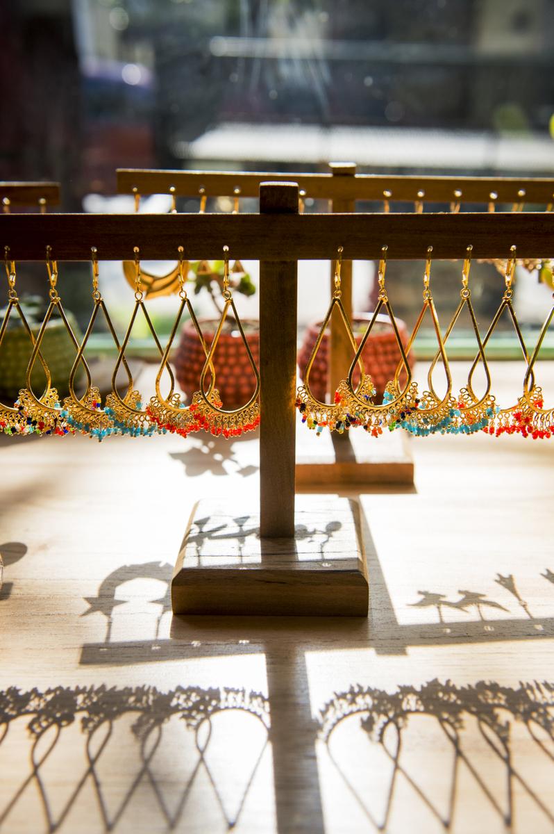 Las Katz Bonpland 883. Eugenia Katz i sin ateljé.