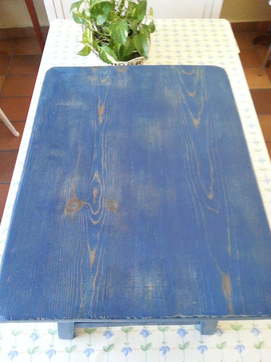 Restauración taburete de madera