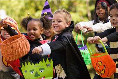 Foto niños disfrazados Halloween