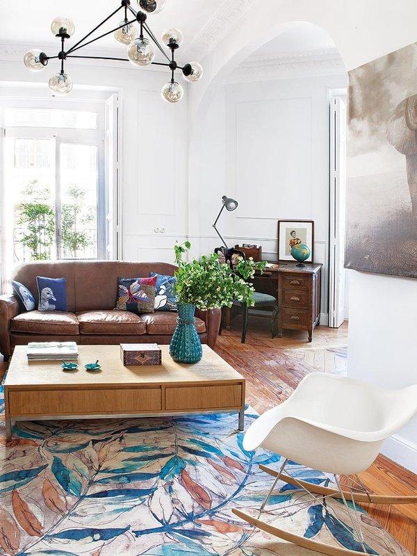 02-Eames-Rocking-chair