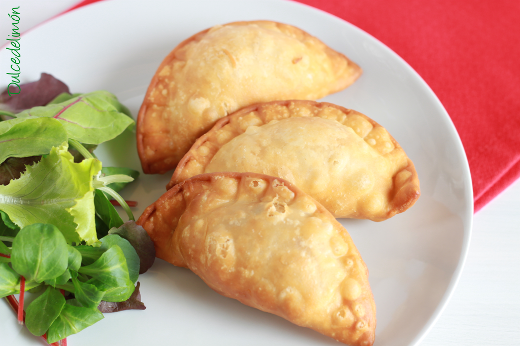 Empanadillas de Champiñones y Chorizo con Masa Casera