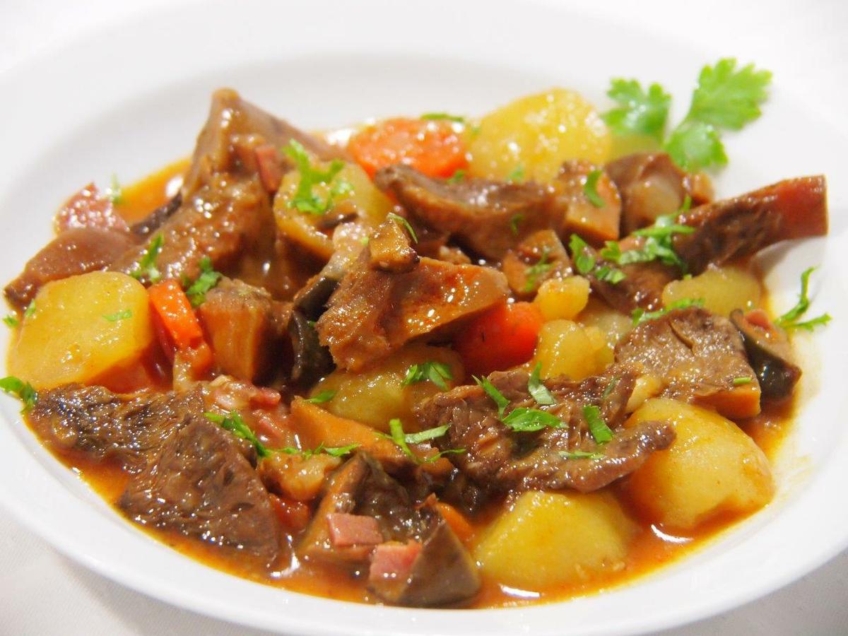 Níscalos estofados patatas