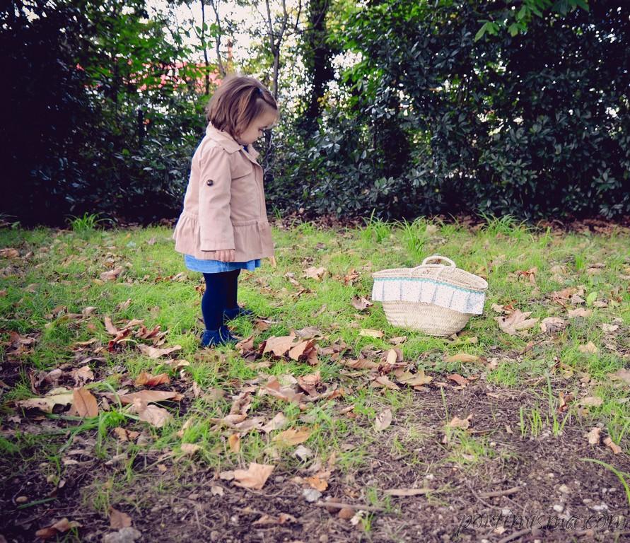 otoño hojas cesto paseo niños bebé niña jugar aprendizaje