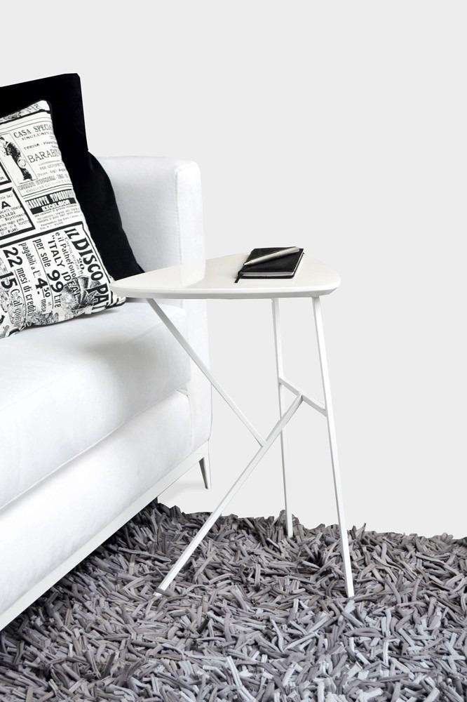 Mesitas para comer, estudiar o trabajar sin movernos del sillón