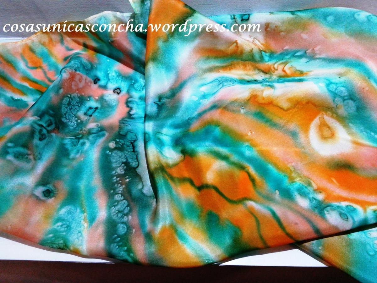 Fular de seda pintado a mano