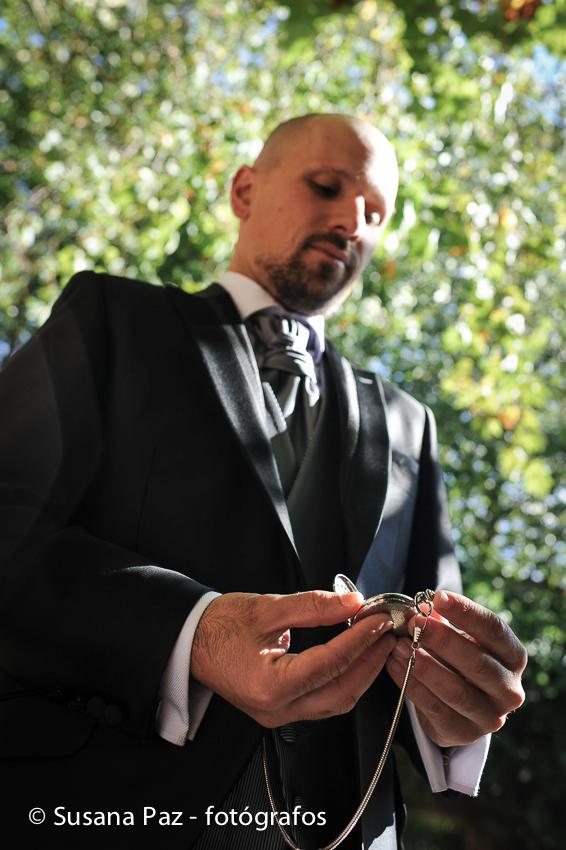 Boda en Santa Eulalia de Liáns, Santa Cruz, A Coruña. Susana Paz. VyC.