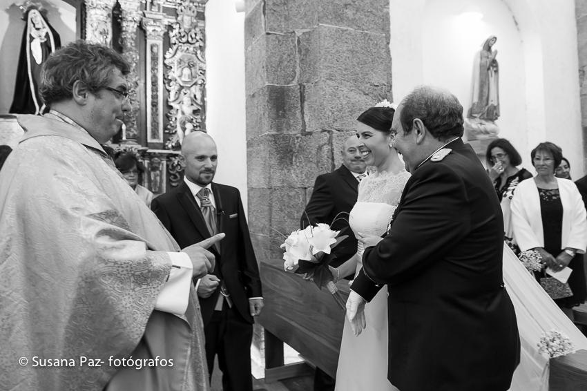 Boda en Liáns. A Coruña. V&C | Bodas