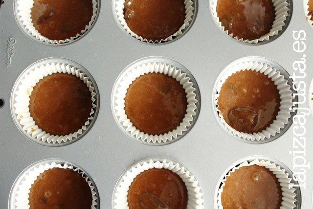 cupcakes de brownie antes de hornear