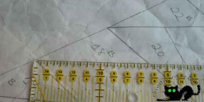 Medimos el lado más largo del triángulo