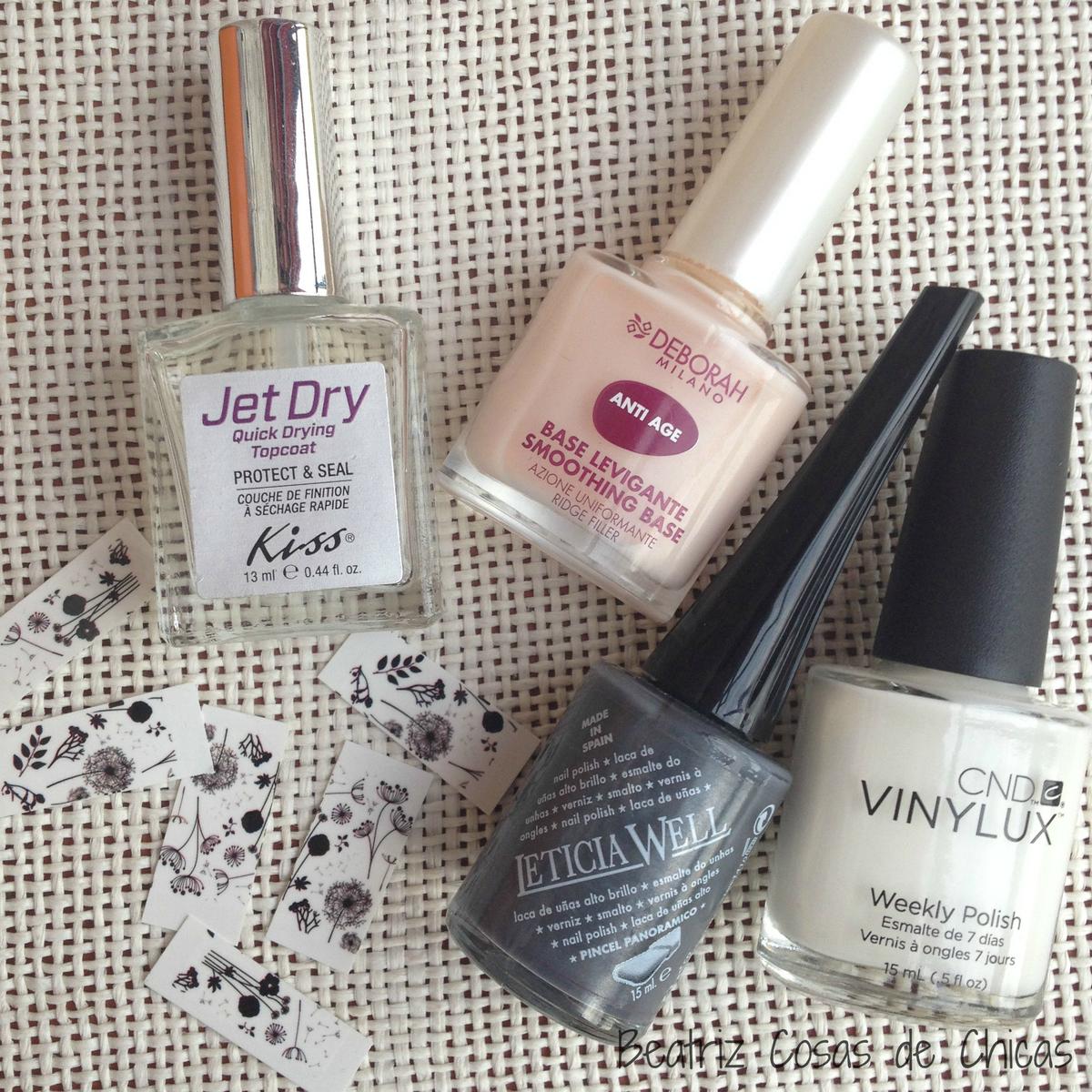 Gris de Leticia Well y Water Decals de BornPrettyStore.1