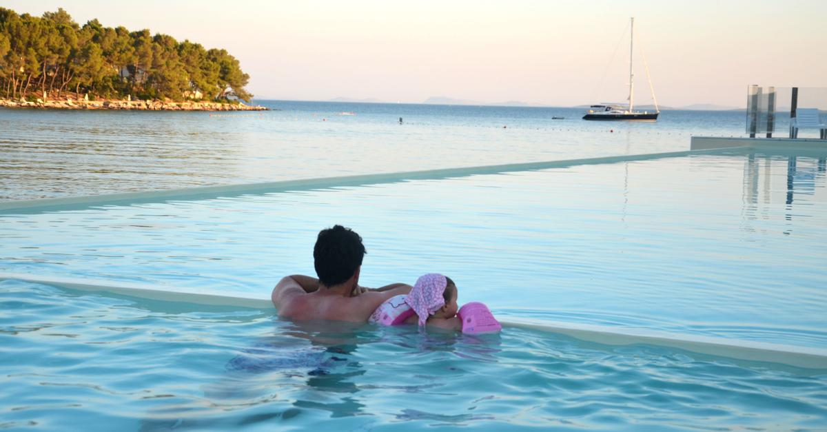 1507_04_Biograd da Moru y Hotel_200