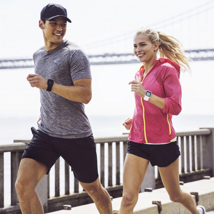 840_Polar-M400-Multi-Sportuhr-laufaction-2014