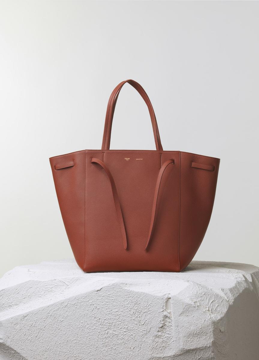 Medium Cabas/Imagen Celine oficial