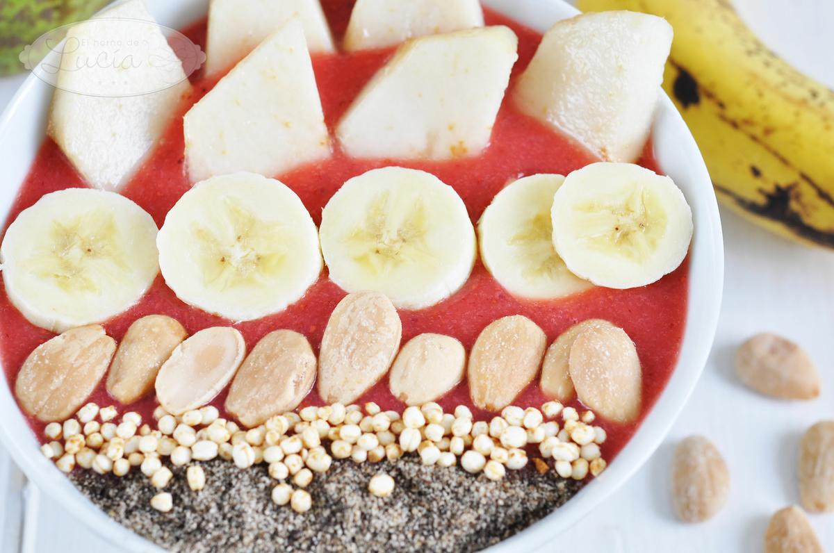 smoothie bowl de quinoa chia fruta cereales