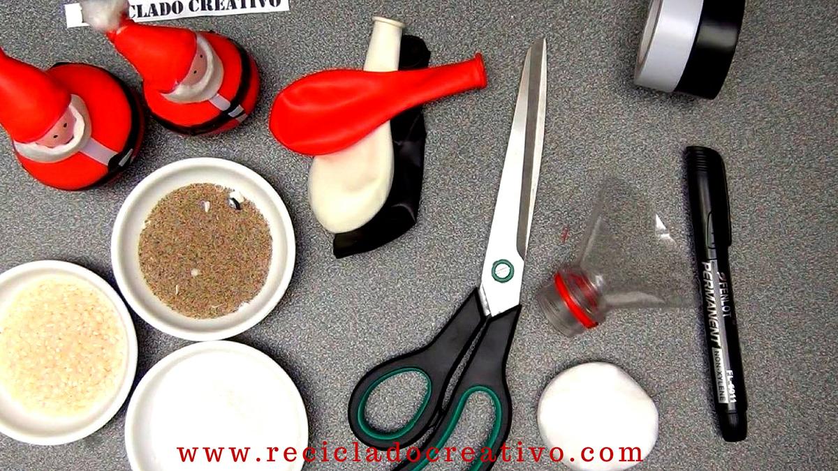 Muñeco de nieve y Papá Noel - Snowman and Sant Nicolas - Manualidad con globos y sal. Balloons and salt.