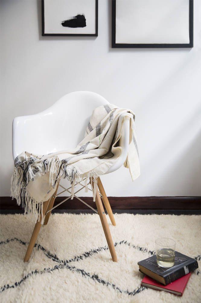 Eames DAW Chair Cozy 