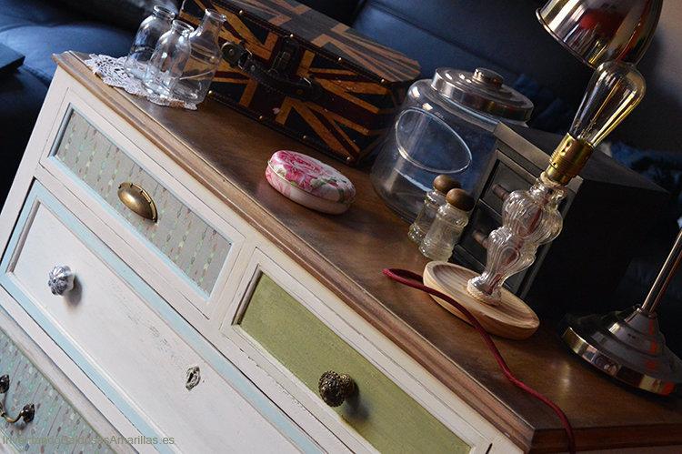 comoda decorada con papel 