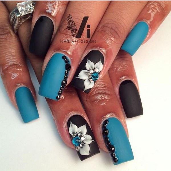 decorando uñas en 3d