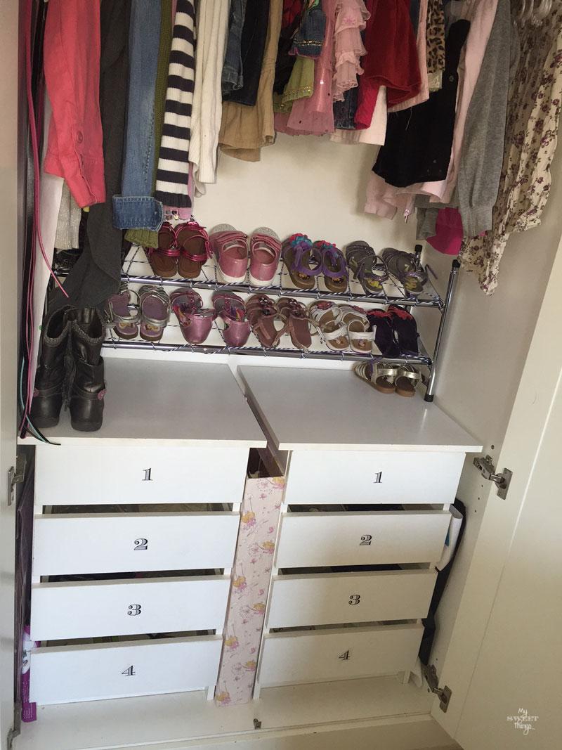 Zapatero para niños | Red de cordón para zapatos de niños | Via www.sweethings.net