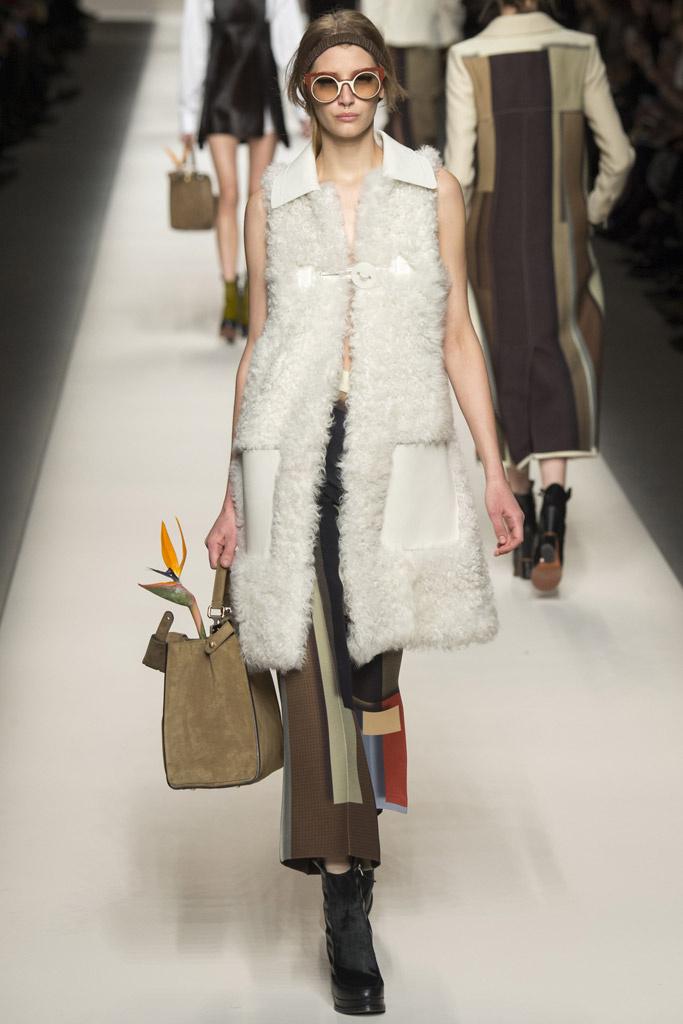 Fendi otoño invierno 2015-2016 12