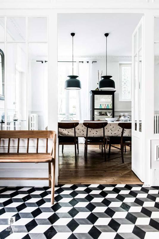 ROYAL_ROULOTTE_RENOVATION_DECORATION_FONTAINEBLEAU_ENTREE_47