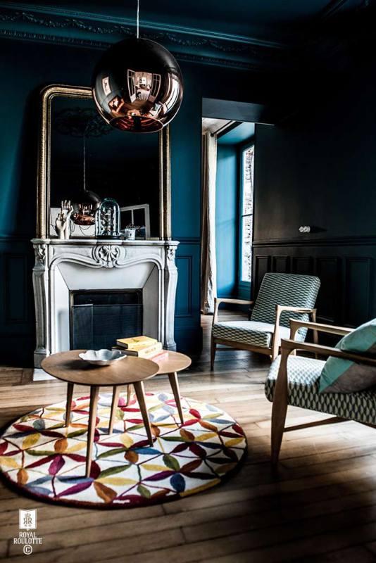 ROYAL_ROULOTTE_RENOVATION_DECORATION_FONTAINEBLEAU_SALON_BLEU_80