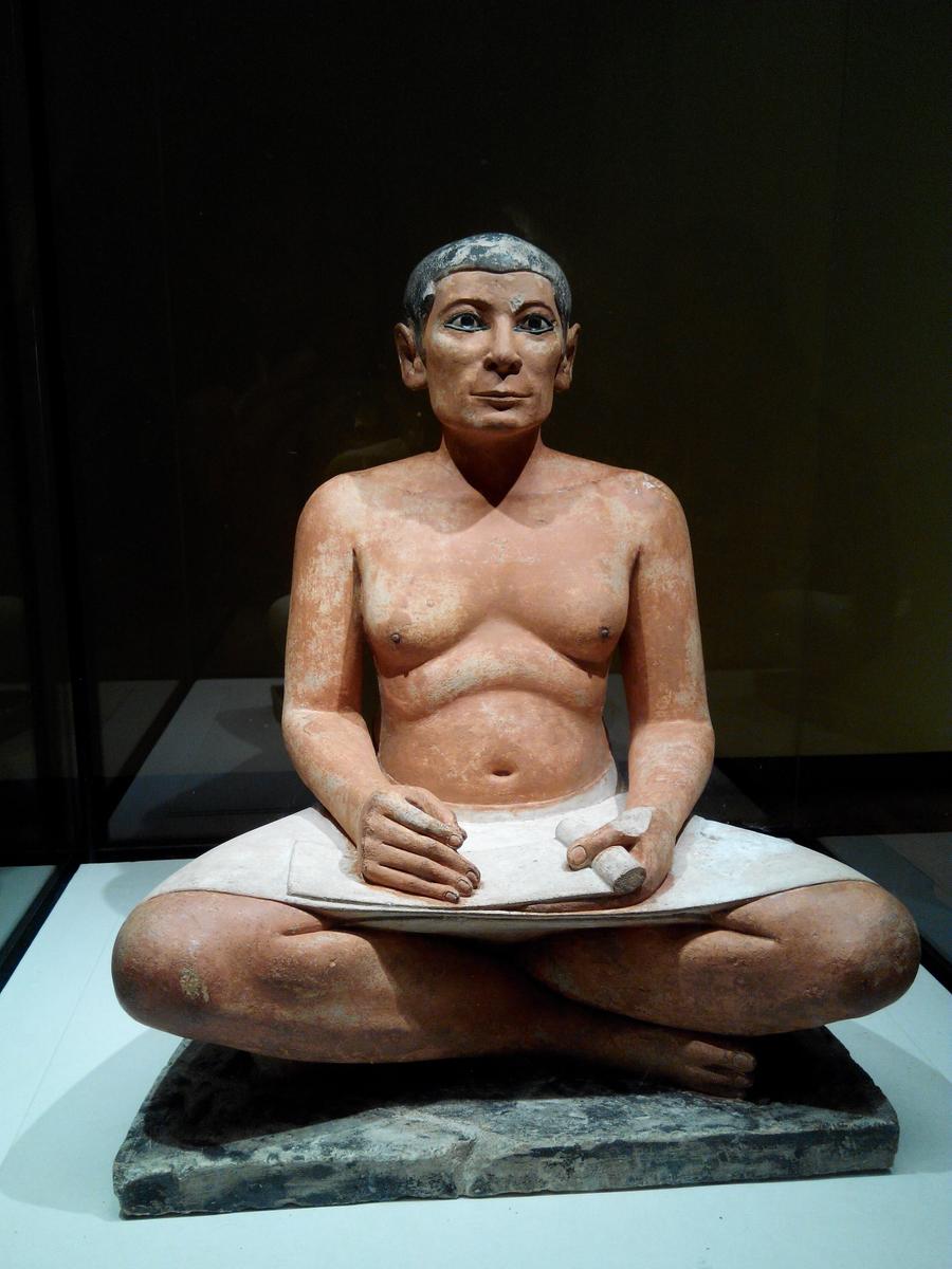 Escriba sentado, 2480-2350 a.C., Ala Sully, Sala 22