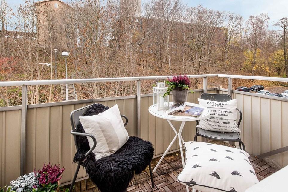 Distribuir un estudio: Ideas para separar la zona del dormitorio del salón.