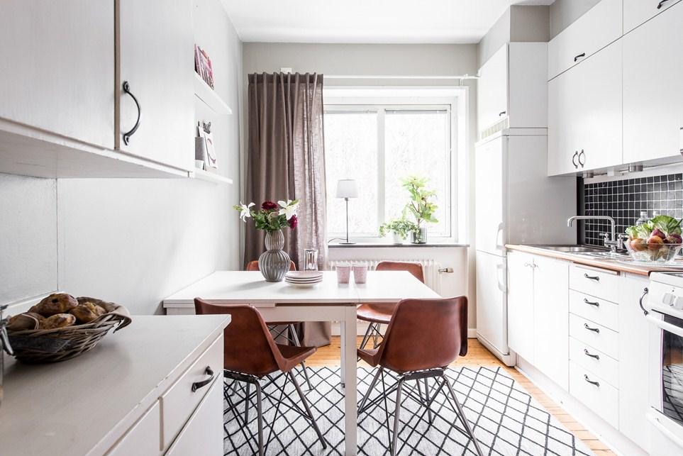 Distribuir un estudio: Ideas para separar la zona del dormitorio del salón.