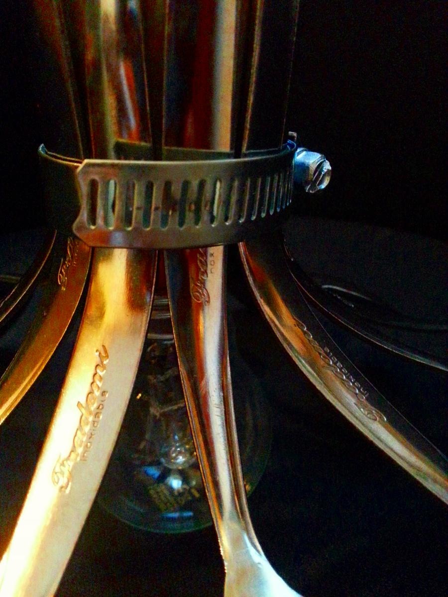 De cucharas a lámparas