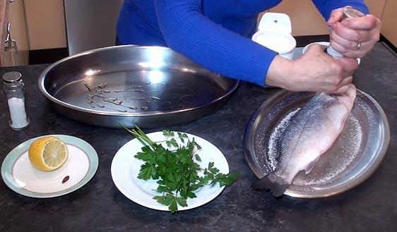 Lubina al Ajillo14