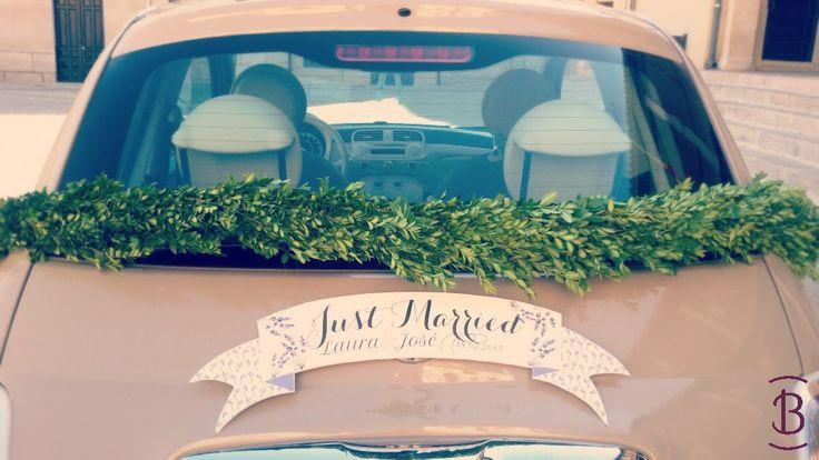 Just Married, Recién Casados, I Do, Bon voyage, Vive les Mariés, We Did, Happily Ever After, Garland, Guirnalda, wedding, getaway car, bike, truck, coche, novios