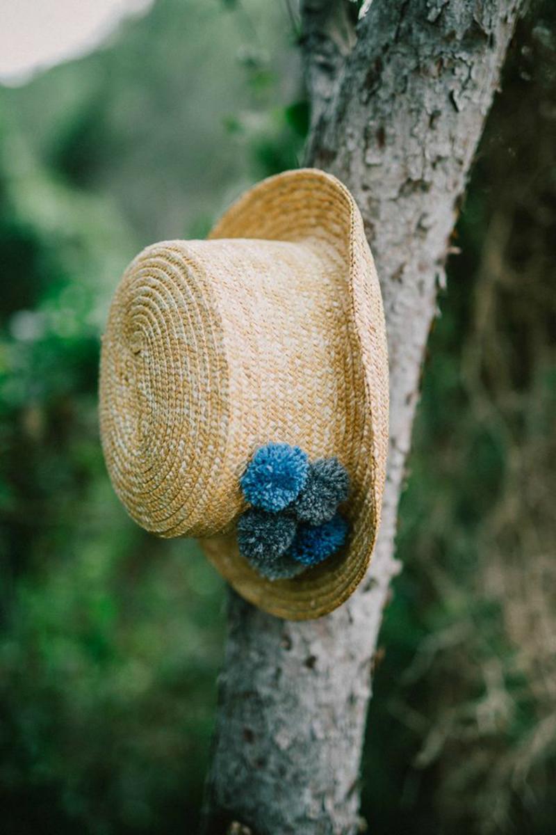 Cómo hacer pompones de lana en All Lovely Party