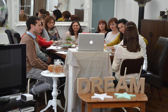  photo Retiro- Experienciar- emprendedores- Eli- Romero-Mariacutea.Gijoacuten- Leticia-del-Corral 23_zpsfzkekm6l.jpg