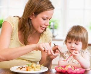 Enseñar a comer con el ejemplo