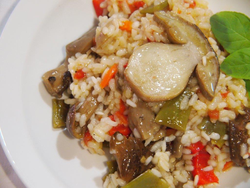 Arroz de verduras boletus