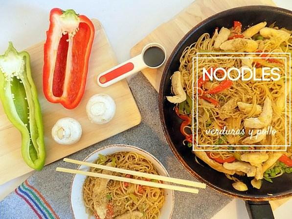 Noodles de verduras y pollo 2