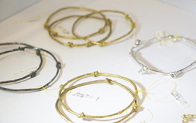 5 Galería. Joyas de de diseño_Claudia Lira_Joanne Mc Kay_Zaunick_PuroDiseño_Ana López_fashion blogger peruana_peru fashion blogger_blog fashion everywhere_www.fashioneverywhere.pe_1 (18)