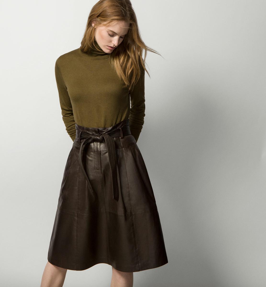 Falda midi de Massimo Dutti