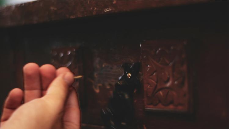 Comoda vintage con chalk paint spray 15