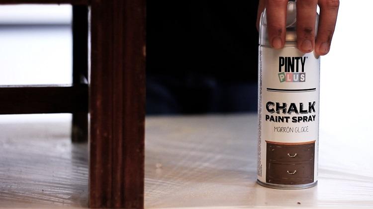 Comoda vintage con chalk paint spray 12
