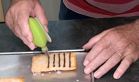 Milhojas de Nata (crema de leche)63