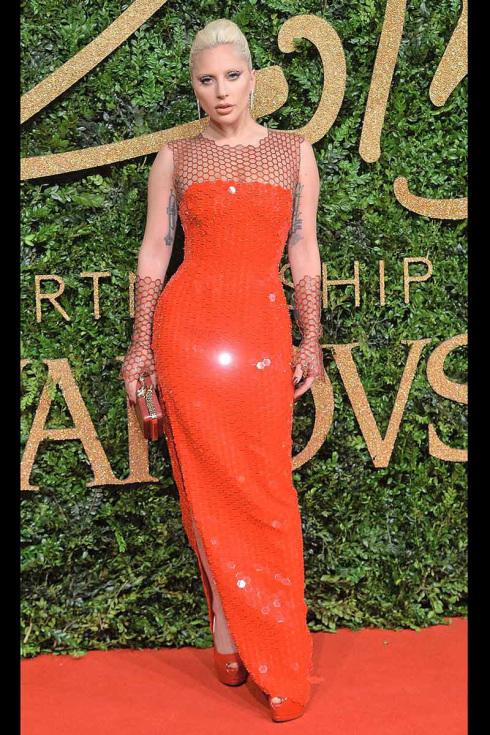 alfombra_roja_british_fashion_awards_2015_841357260_800x