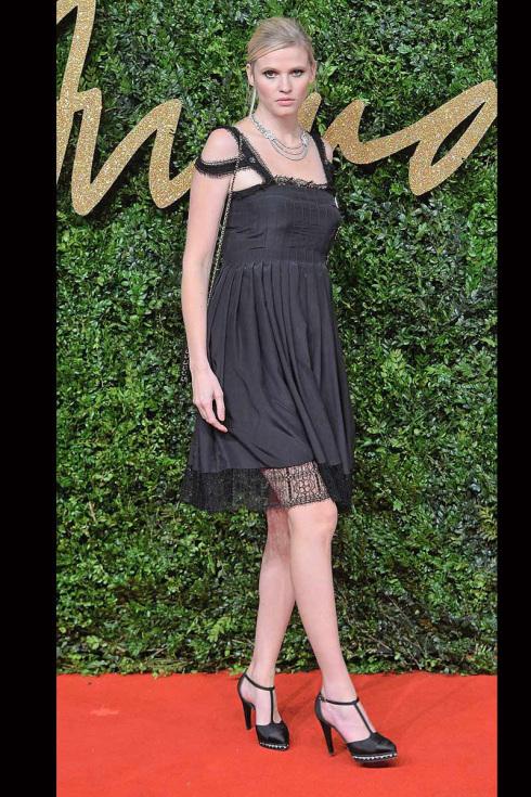 alfombra_roja_british_fashion_awards_2015_216779992_800x