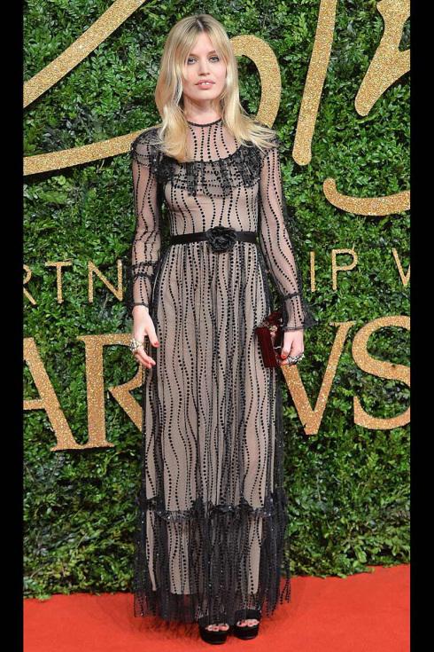 alfombra_roja_british_fashion_awards_2015_488018195_800x