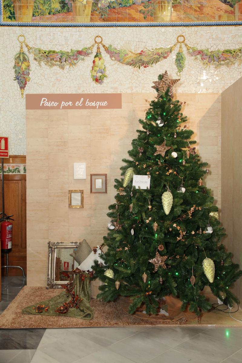 Arbol-de-navidad-decorado-leroy-merlin