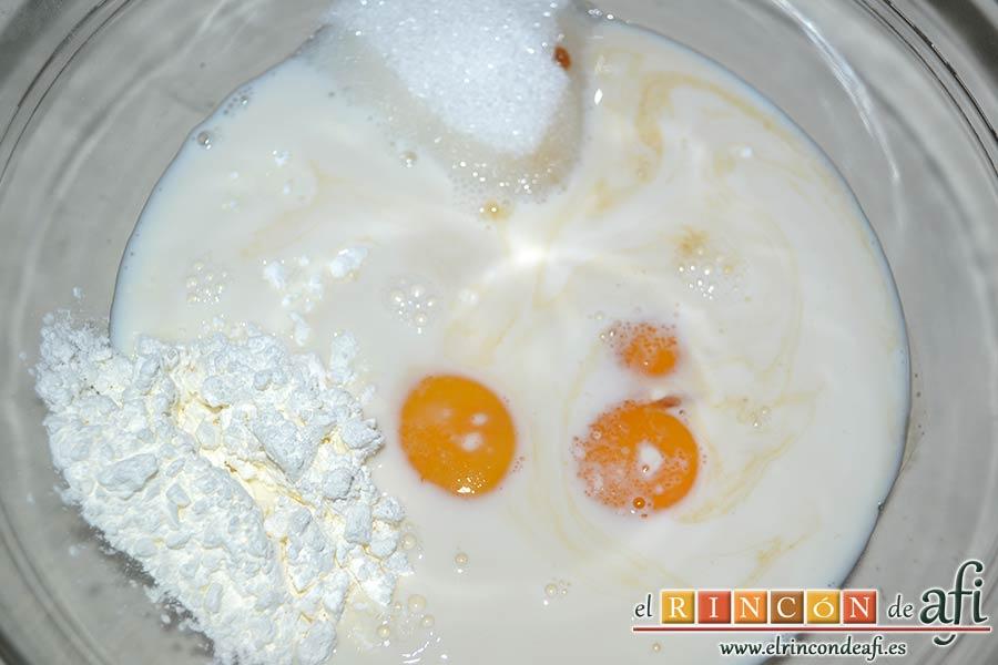 Crema pastelera al microondas, añadir la leche